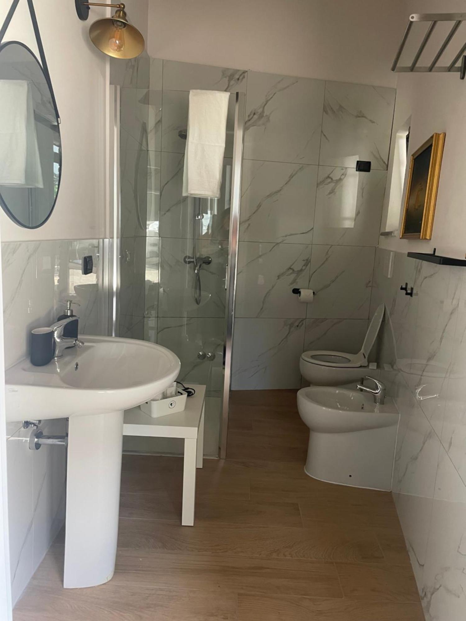 Villa Simona Malpensa Gallarate Exteriör bild