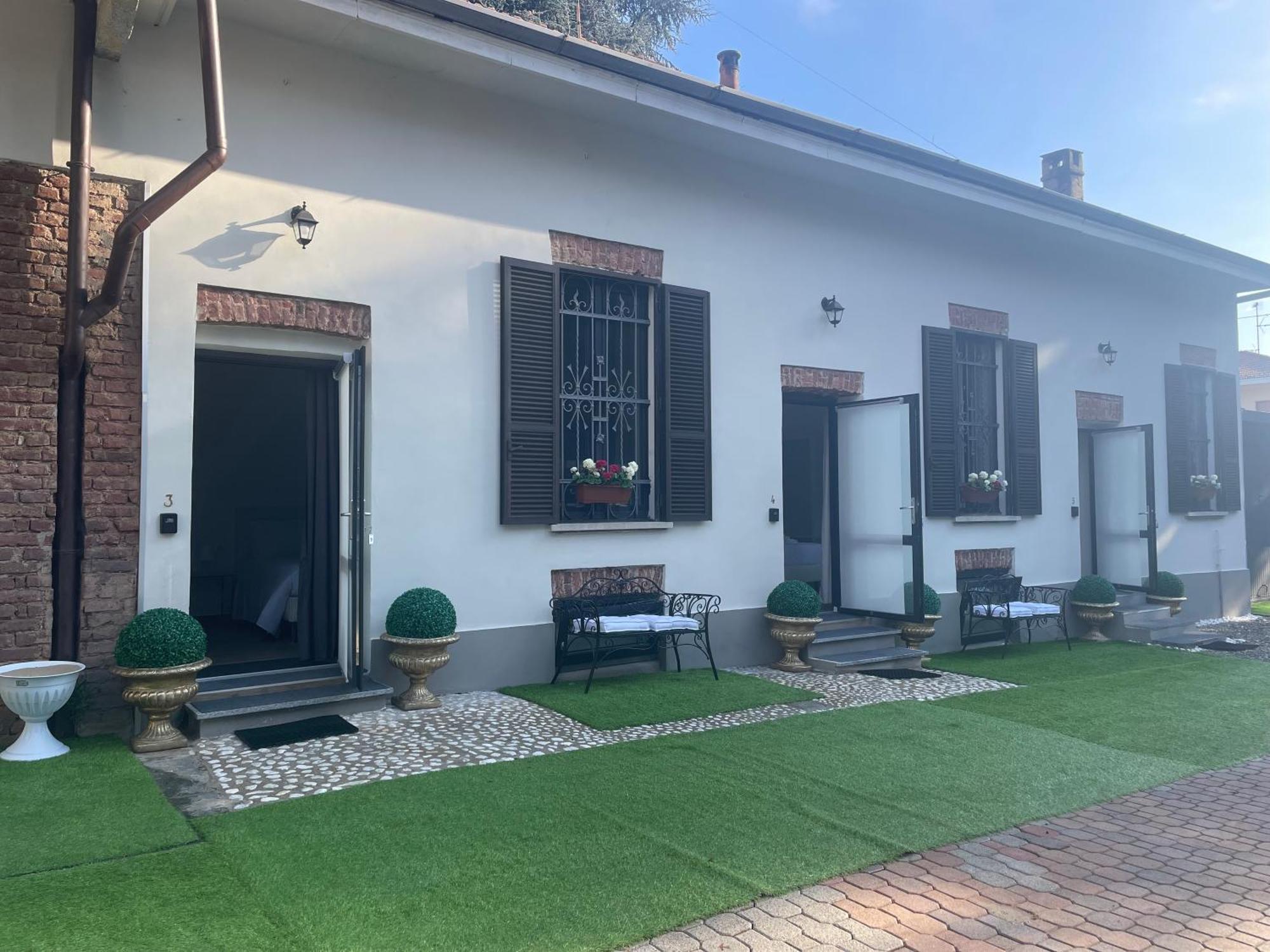 Villa Simona Malpensa Gallarate Exteriör bild